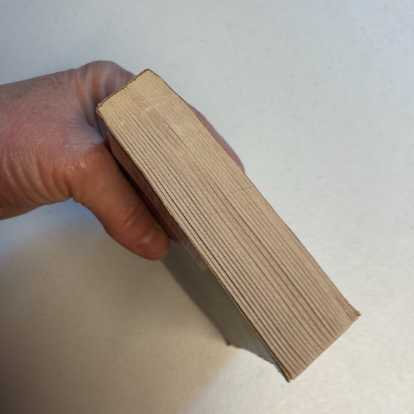 📚2/$6 Full Moon #2 in The Dresden Files Series - Picture 6 of 12